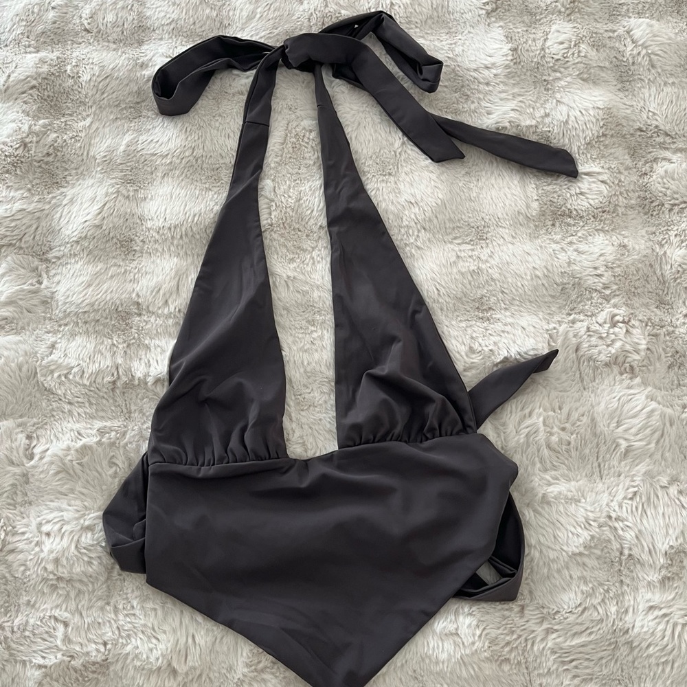 Edikted Tie-Back Backless Top